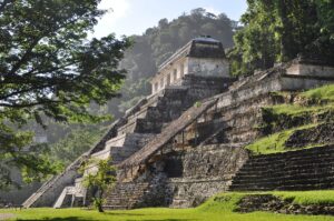 Private Tour “From Aztecas to Maya”